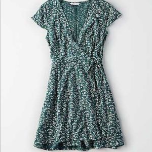 American Eagle Floral Print Summer Dress Size Small